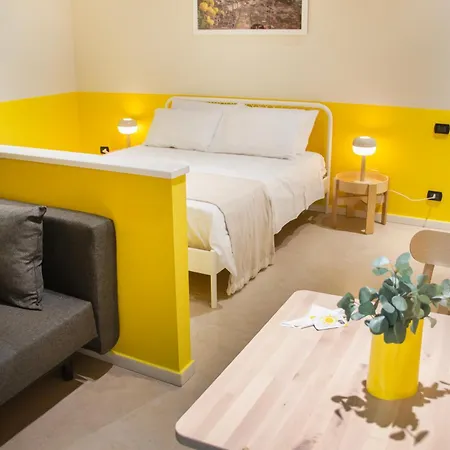 Capriccio Bed and Breakfast Νάπολη