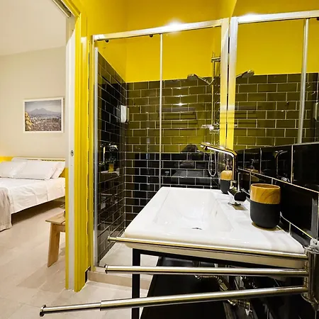 Capriccio 3* Νάπολη